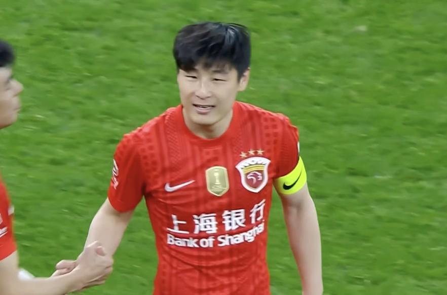 leyu集团-武磊时隔10个月再度在中超进球，252场168球为历史第一射手