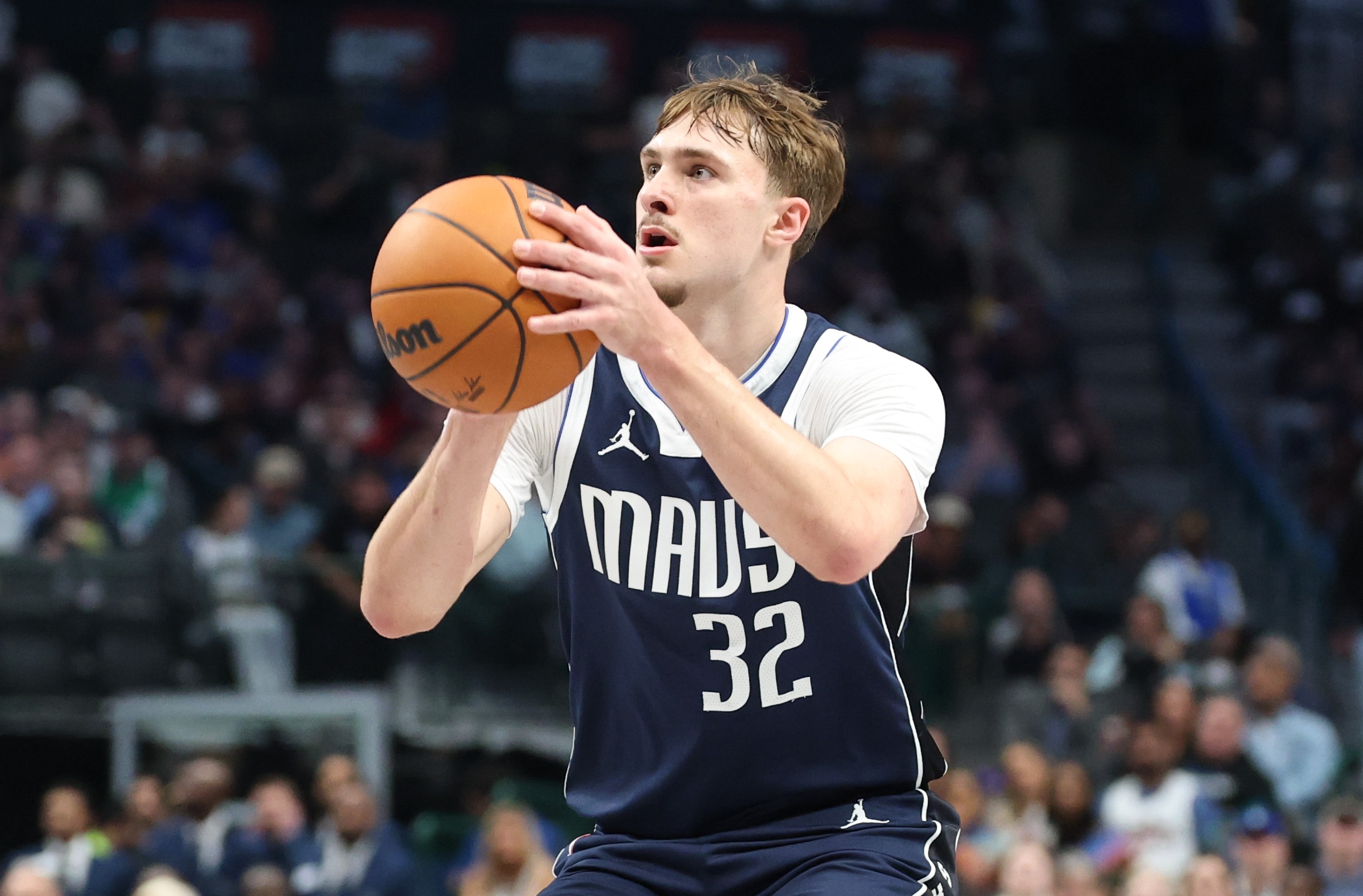 乐鱼体育下载-巴格利：弗拉格能给对方防守施压 为队友创造机会 他只会越来越好